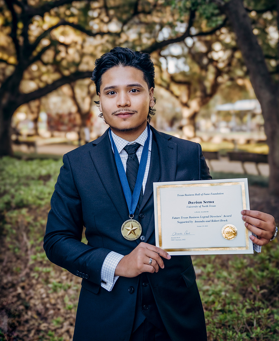 Davian Serna