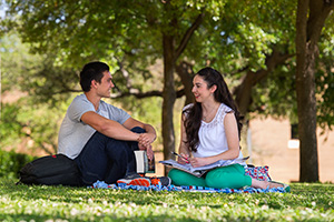 UNT Honors College students Martin Bevers and Bailey McMahon. (Photo by Gary Payne)