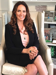 Kristin Farmer ('95 M.Ed.), founder and CEO of ACES (Comprehensive Educational Services Inc.)