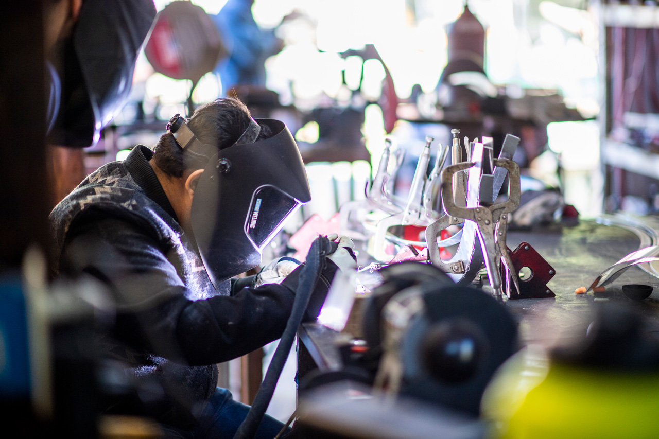 Soaring sculpture fabrication and installation