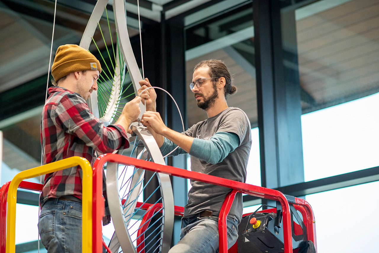 'Soaring' sculpture fabrication and installation