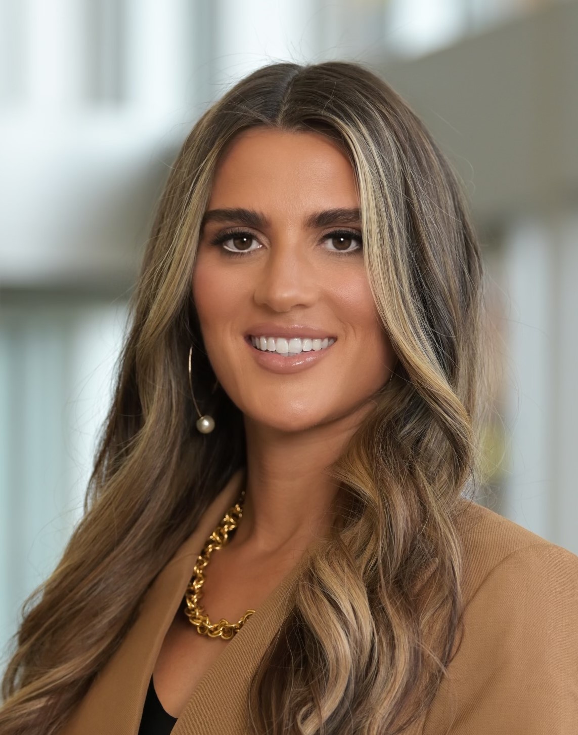 Headshot of Hannah Hansen