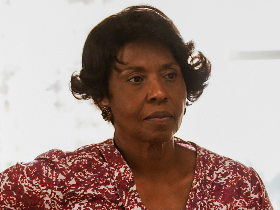 Pauletta Washington